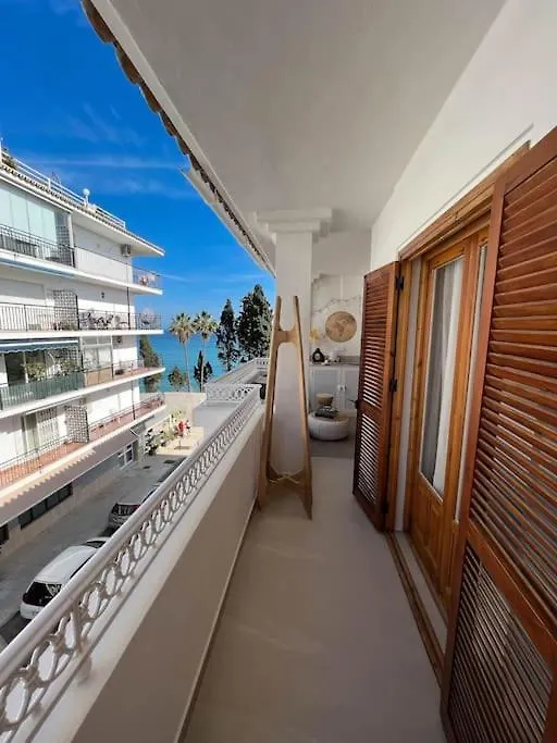 Stunning Apartment With Sea Views At Calle Carabeo, Nerja 0*,