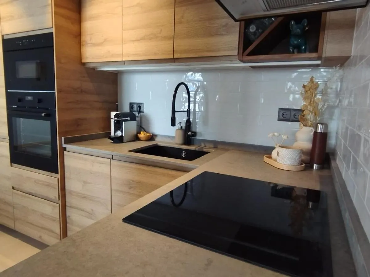 Stunning Apartment With Sea Views At Calle Carabeo, Nerja 0*,