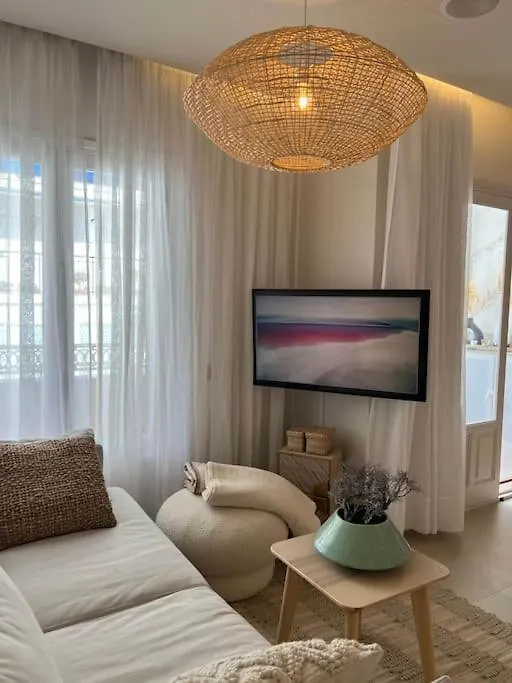Stunning Apartment With Sea Views At Calle Carabeo, Nerja
