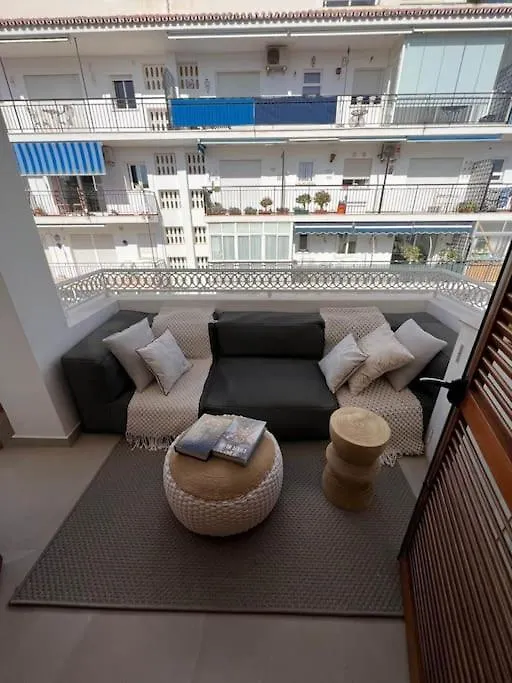 Stunning Apartment With Sea Views At Calle Carabeo, Nerja